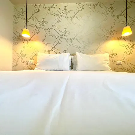 Two Bedroom, Wifi, Kitchen, 5min Playa Chica, Pool, Shopping Puerto del Carmen (Lanzarote)