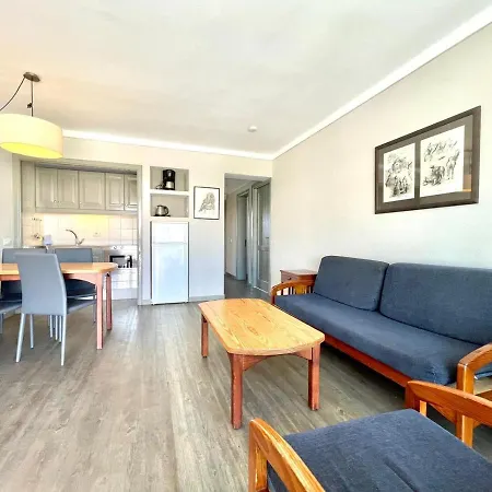 Two Bedroom, Wifi, Kitchen, 5min Playa Chica, Pool, Shopping Lägenhet Puerto del Carmen (Lanzarote)