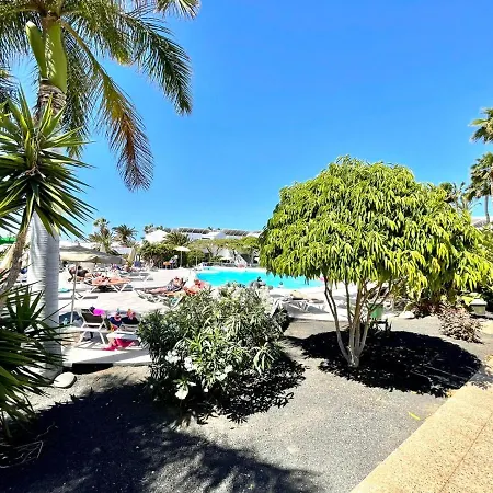 Two Bedroom, Wifi, Kitchen, 5min Playa Chica, Pool, Shopping Puerto del Carmen (Lanzarote)