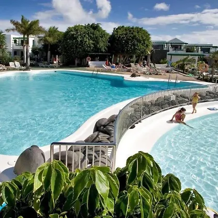 Lägenhet Two Bedroom, Wifi, Kitchen, 5min Playa Chica, Pool, Shopping